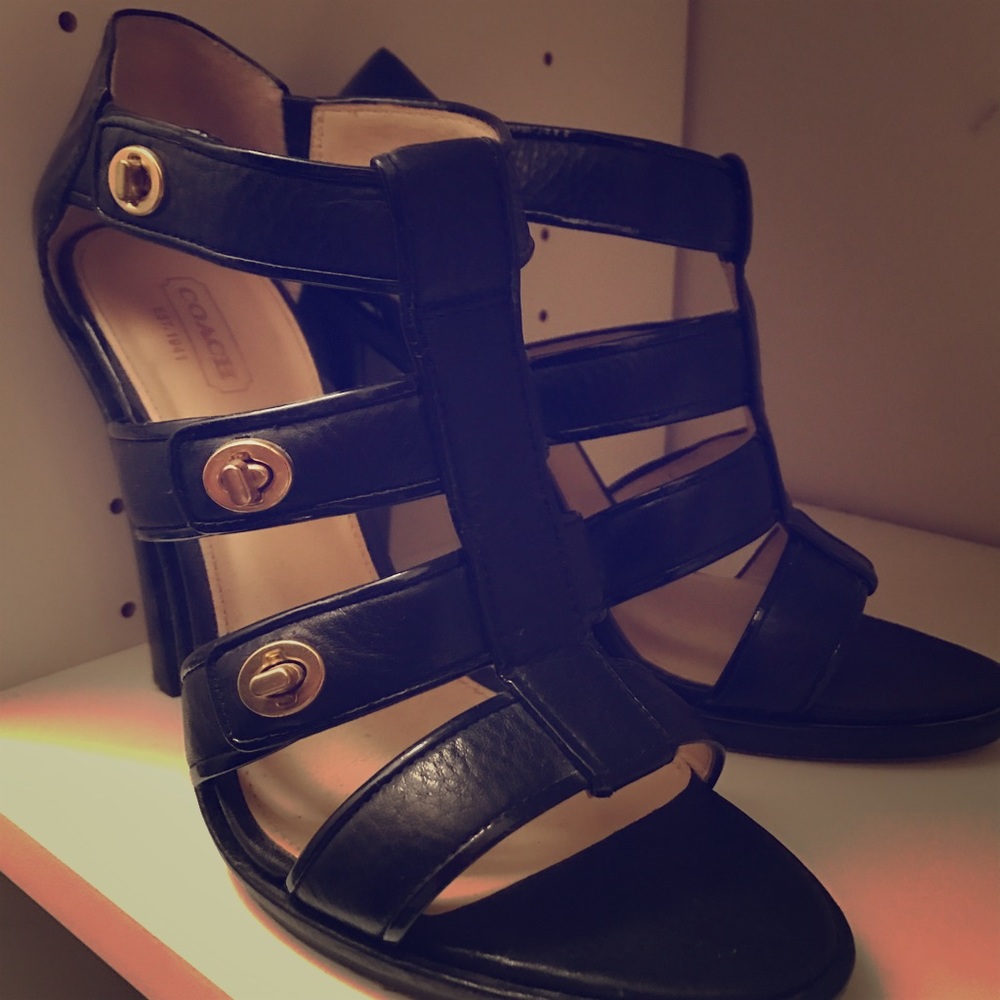 NEW COACH gladiator heel.